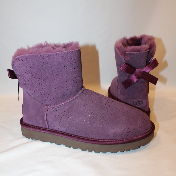 NIB UGG MINI WOMEN'S BAILEY BOW SHINE SUEDE SHEARLING ANKLE BOOTS PORT BURGUNDY - Picture 2 of 8
